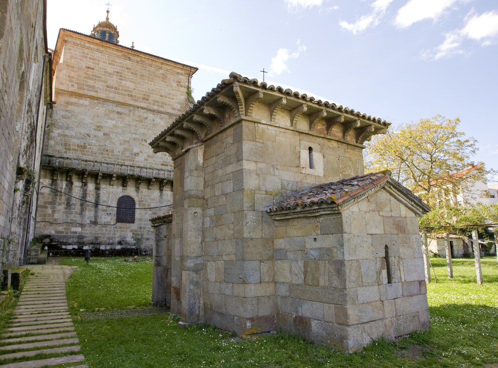 Capilla de San Miguel en el conjunto monumental de Celanova