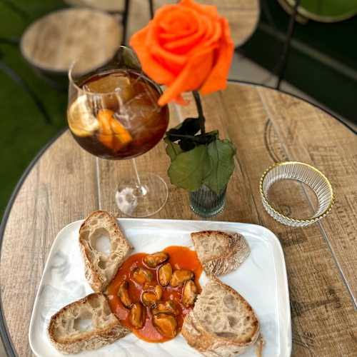 Mejillones en salsa, para picar con pan